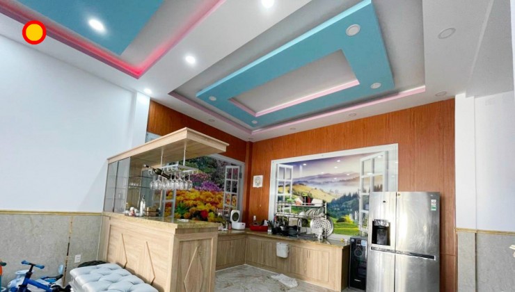 Bán nhà 2 tầng, 4 PN, DT: 140m2, ngang 7.5m, Ôtô ngủ trong nhà, 7.x Tỷ, phường Tam Phú, Thủ Đức.